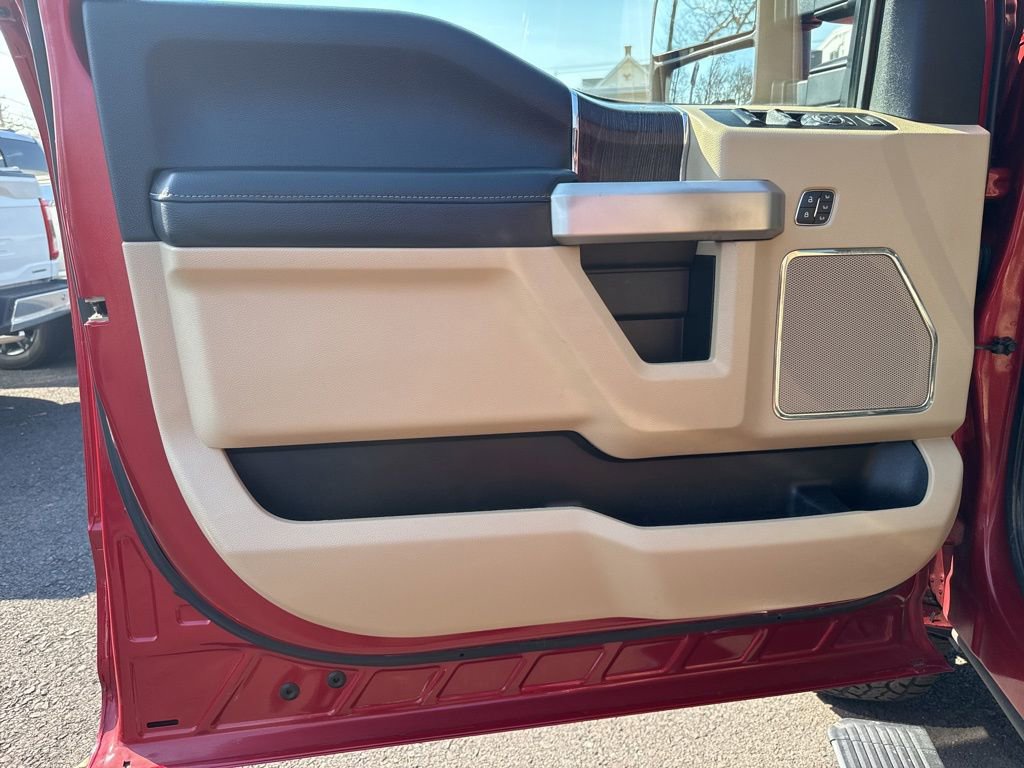 Certified 2020 Ford F350 Lariat w/ Lariat Ultimate Package image 15