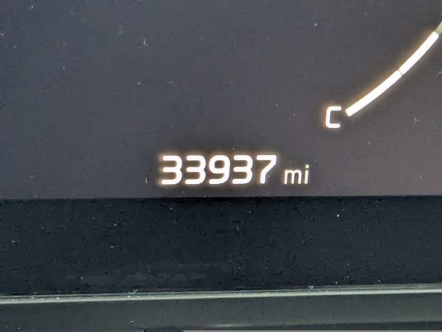 Used 2024 Kia Carnival SX FWD image 43