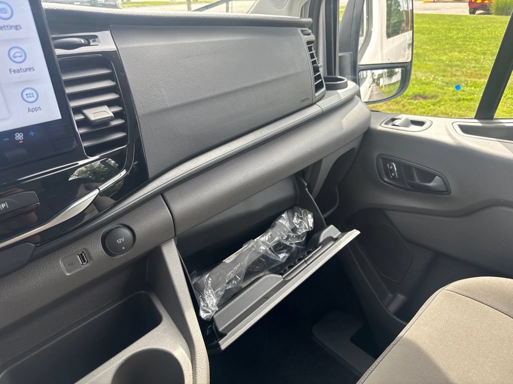 Used 2023 Ford Transit 350 XLT RWD image 52