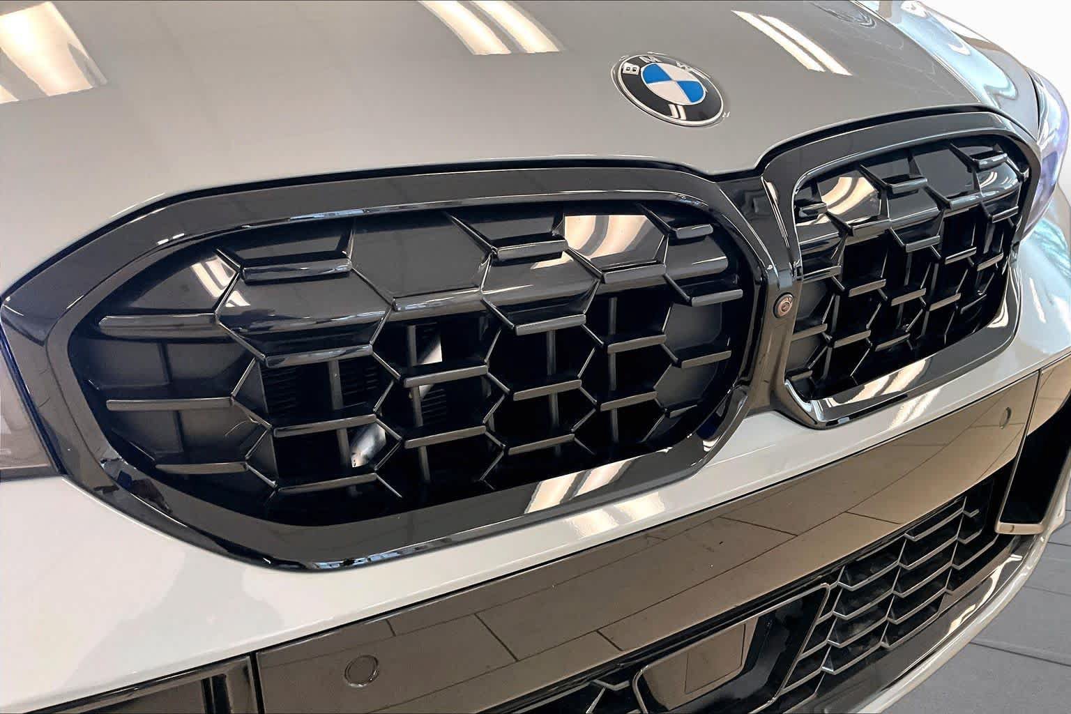 Used 2026 BMW M340i w/ Premium Package RWD image 27