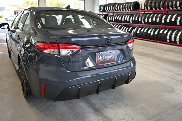Used 2023 Toyota Corolla SE w/ SE Premium Package FWD image 6