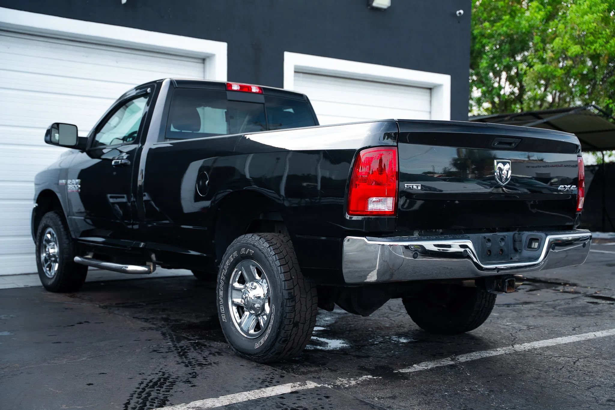 Used 2018 RAM 3500 SLT w/ Snow Chief Group AWD/4WD image 6