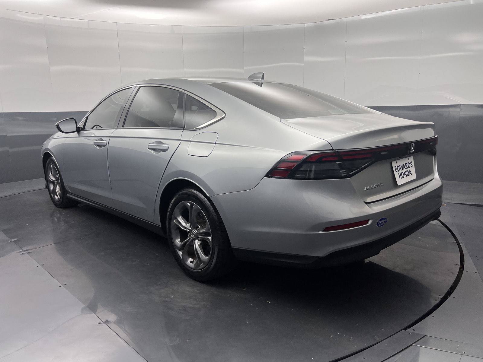 Used 2024 Honda Accord EX image 27