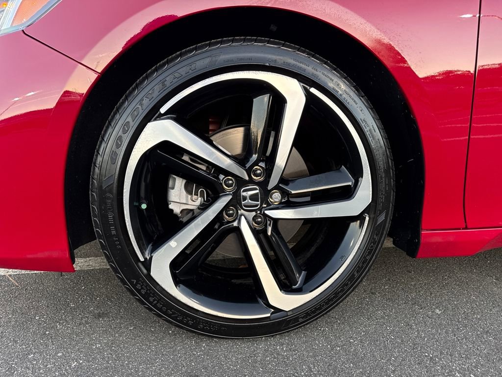 Used 2022 Honda Accord Sport image 11
