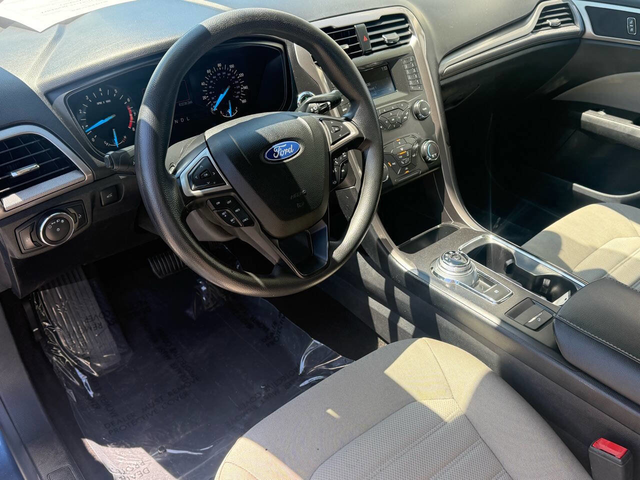 Used 2019 Ford Fusion S image 10
