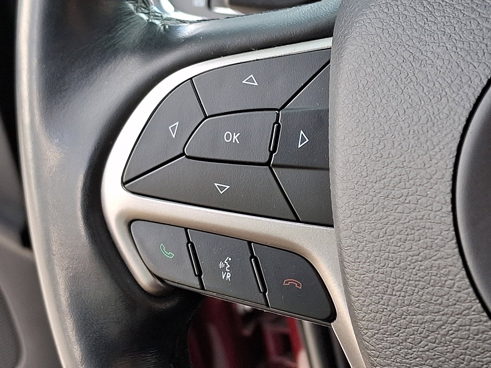 Used 2021 Jeep Grand Cherokee Limited w/ Quick Order Package 28K 80th image 23