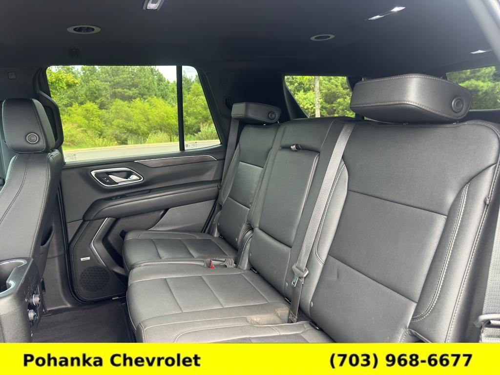 Certified 2022 Chevrolet Tahoe Z71 w/ Luxury Package AWD/4WD image 24