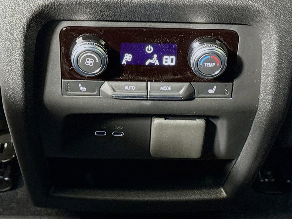 New 2026 GMC Acadia AT4 w/ Luxury Package image 27