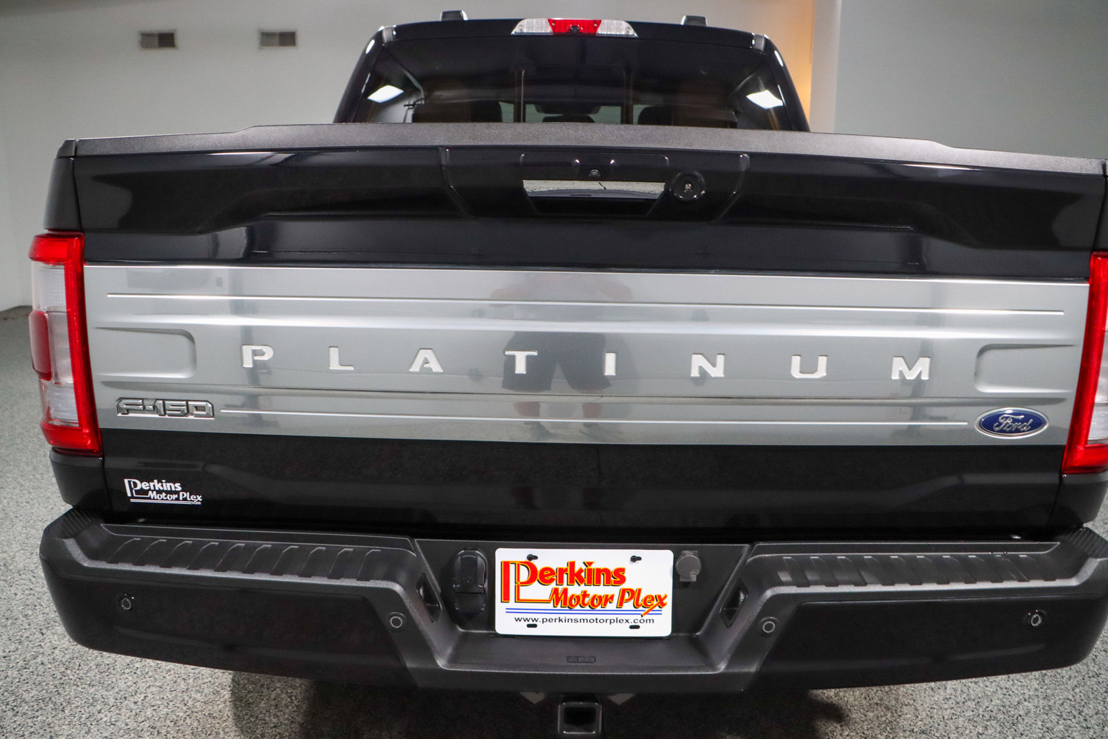 Used 2023 Ford F150 Platinum w/ Equipment Group 701A High image 8
