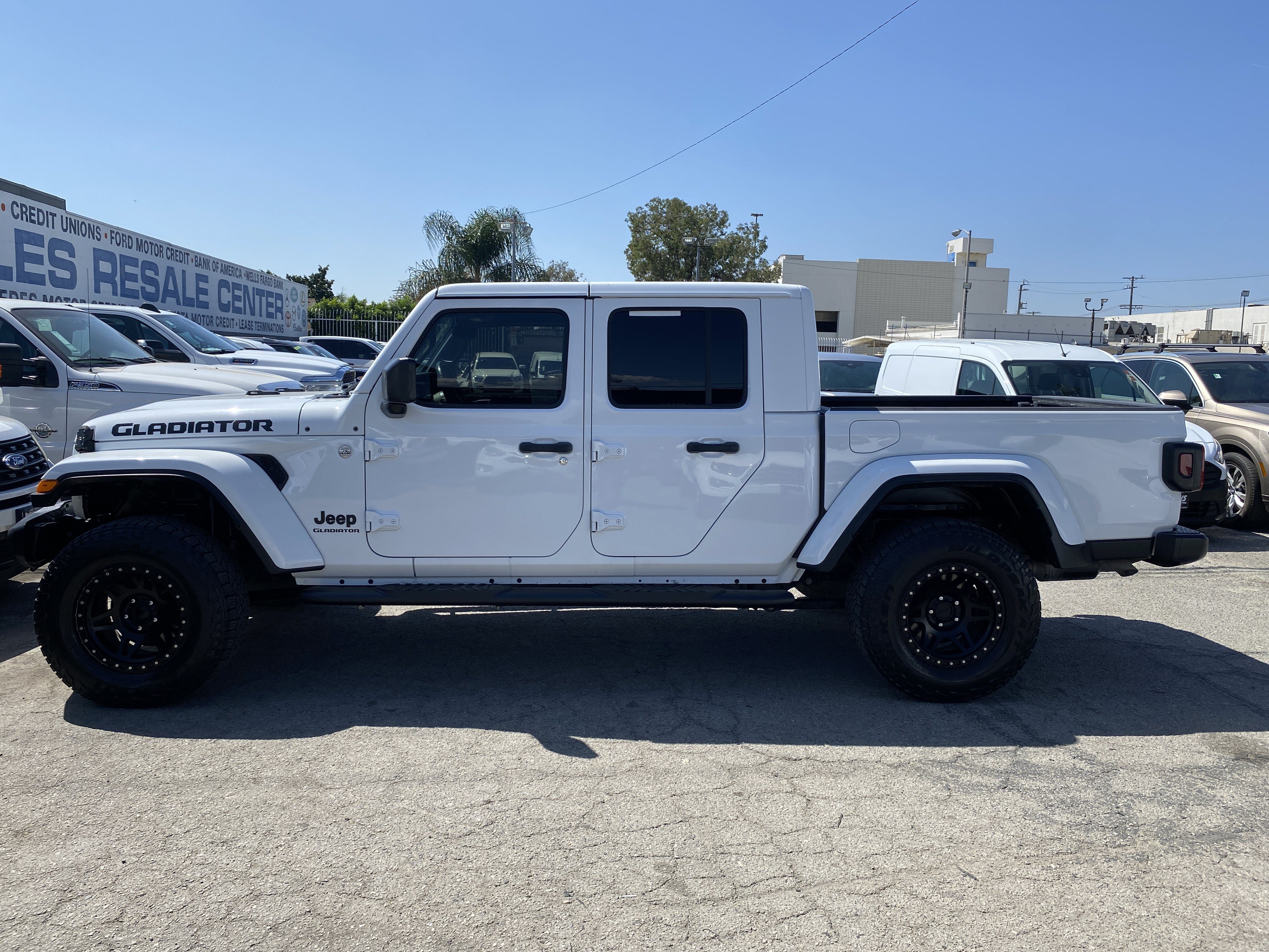 Used 2021 Jeep Gladiator Sport AWD/4WD image 10