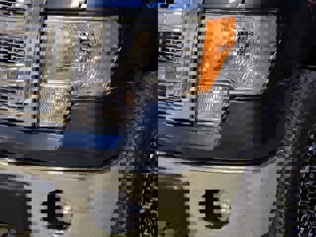 Used 2013 Ford F150 XLT w/ Luxury Equipment Group image 11