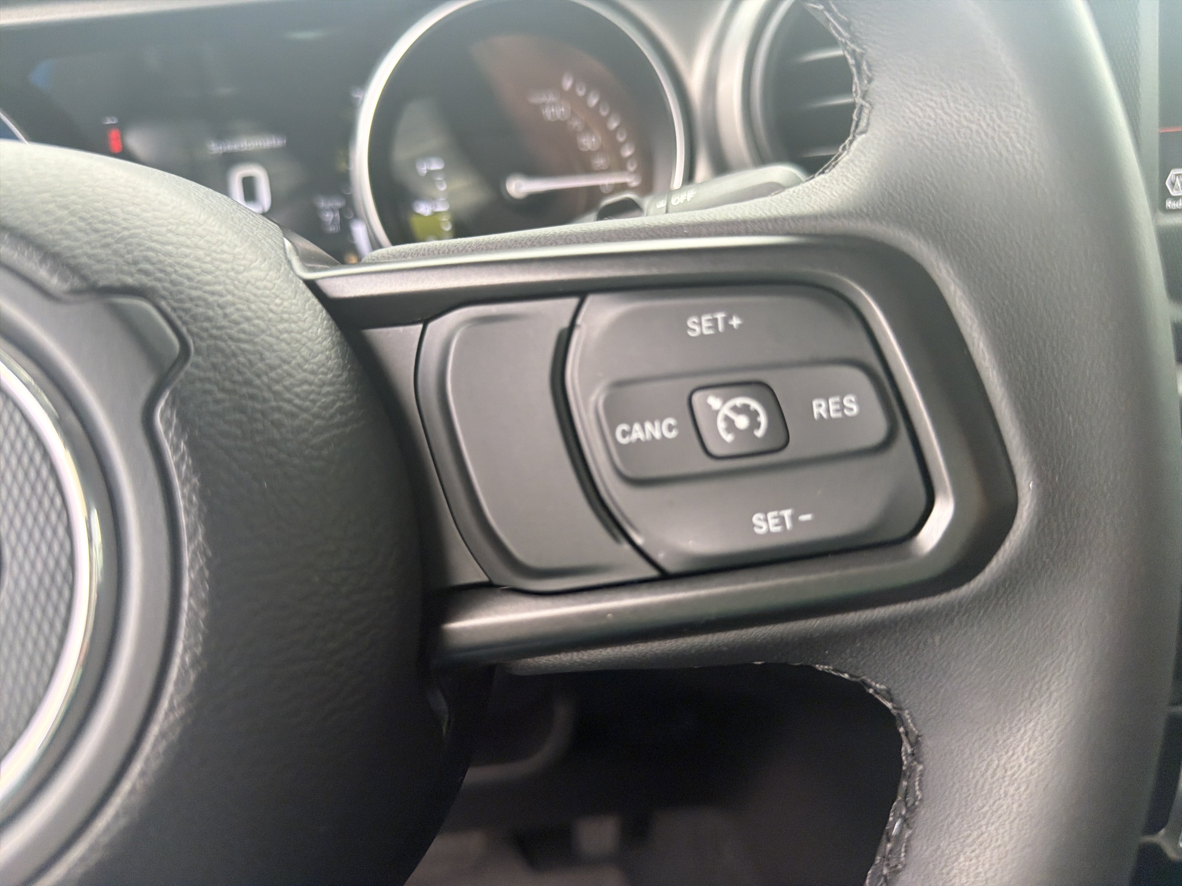 Certified 2023 Jeep Wrangler Unlimited w/ Convenience Group AWD/4WD image 26