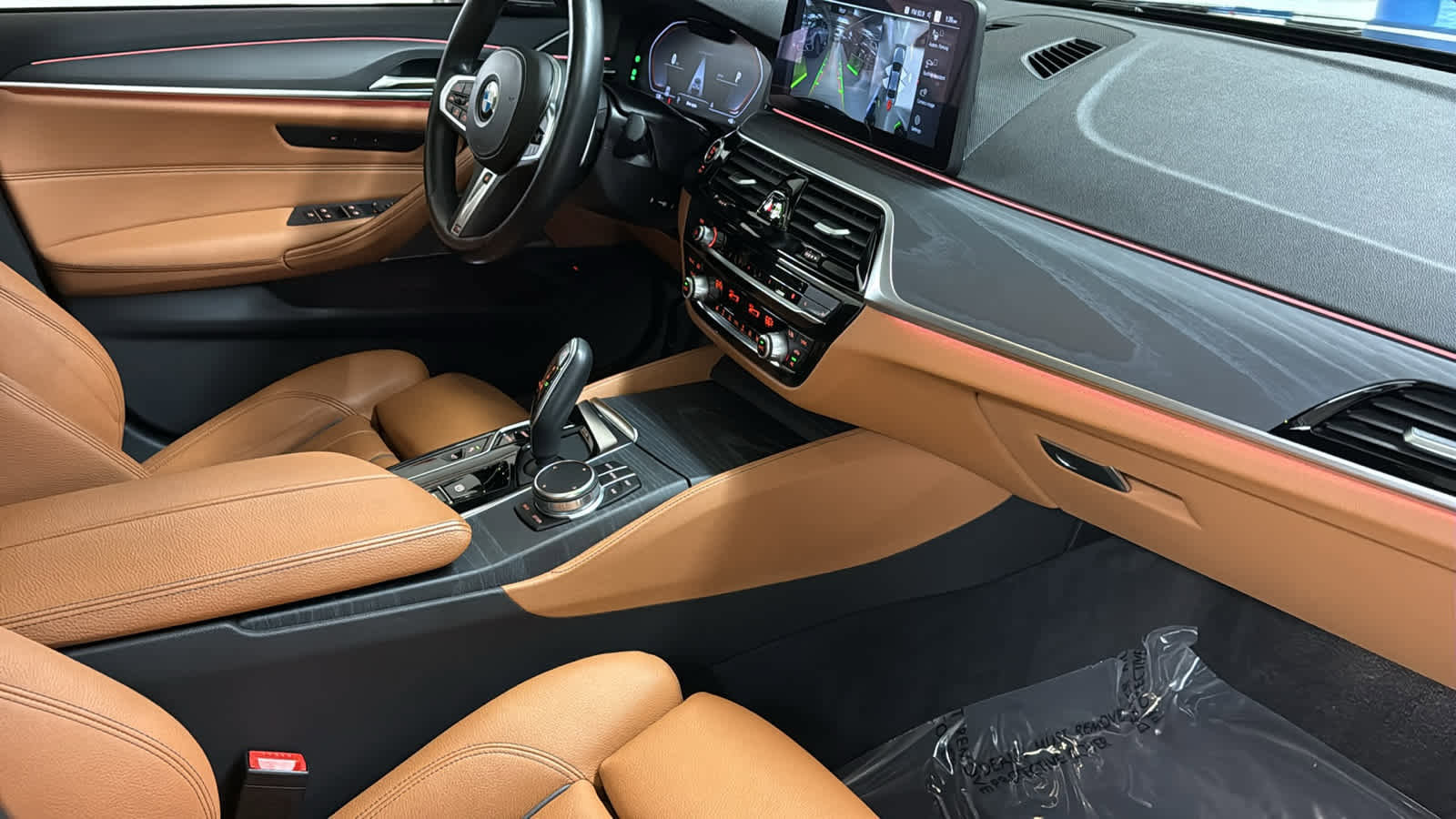 Used 2021 BMW 530i xDrive w/ M Sport Package AWD/4WD image 36