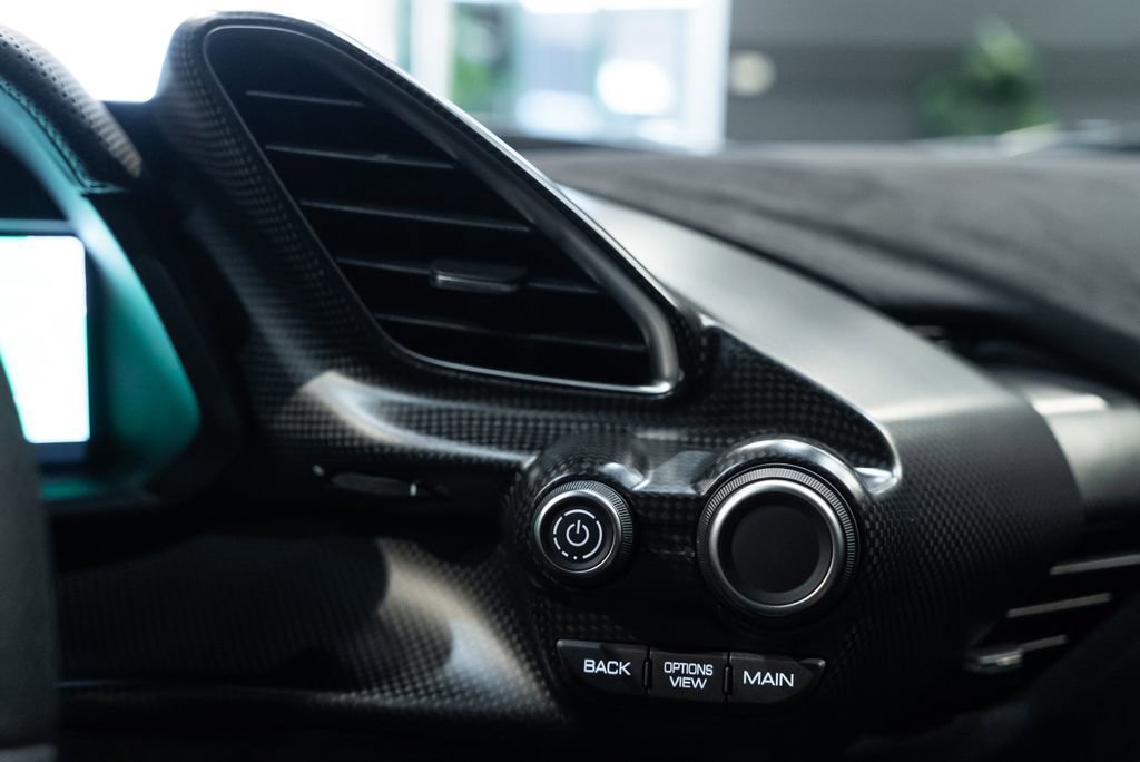 Certified 2020 Ferrari 488 Pista Coupe RWD image 38