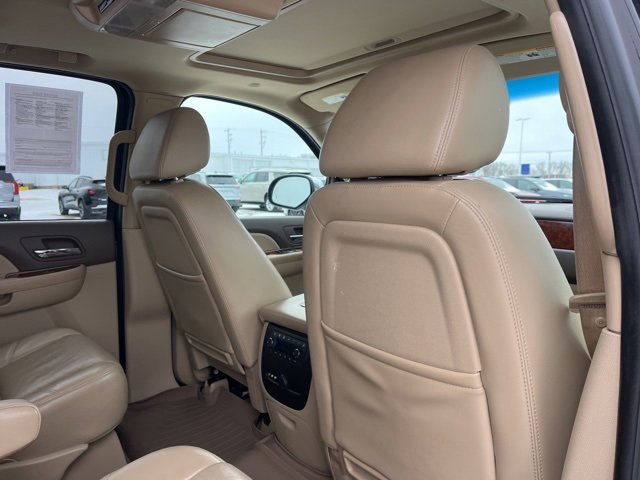 Used 2009 Chevrolet Suburban LTZ image 48