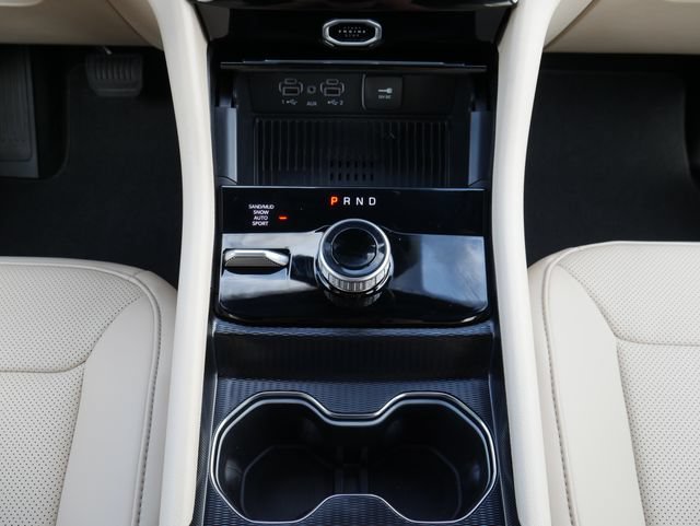 New 2027 Jeep Grand Cherokee Limited AWD/4WD image 24