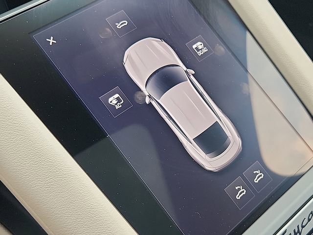 New 2026 Porsche Taycan image 20