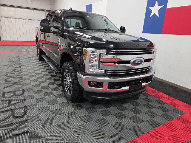 Used 2019 Ford F250 Lariat w/ Lariat Ultimate Package AWD/4WD image 16