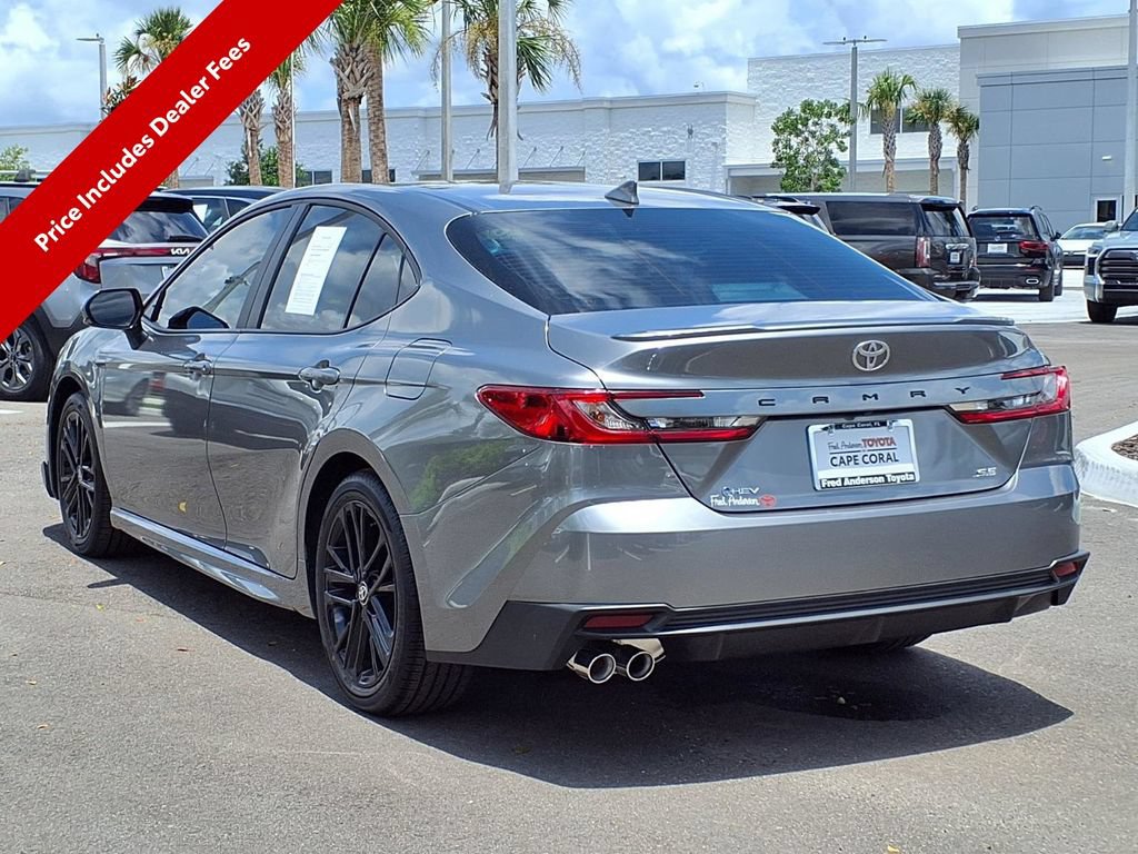 Used 2026 Toyota Camry SE FWD image 5