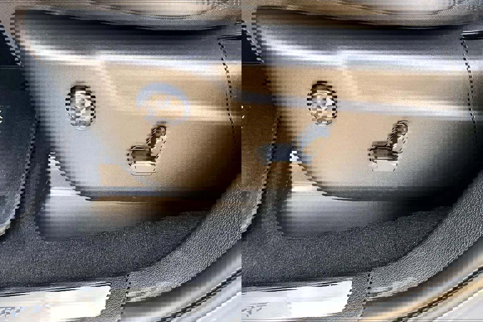 Certified 2024 Dodge Durango SRT image 31