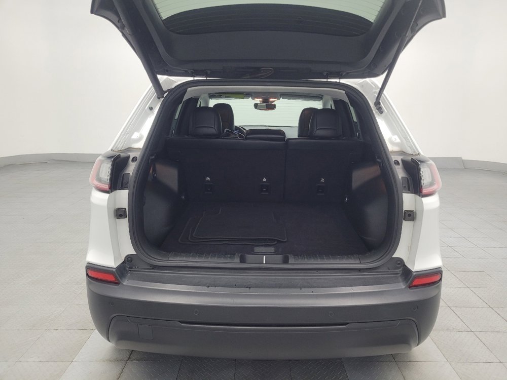 Used 2023 Jeep Cherokee Altitude Lux image 29