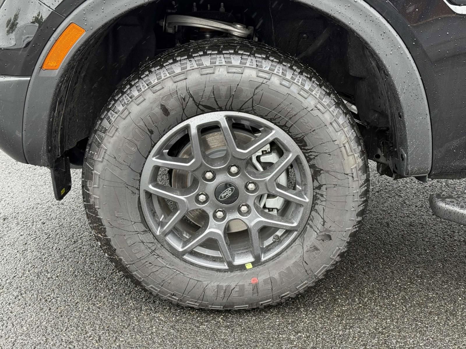 New 2025 Ford Ranger XLT w/ FX4 Off-Road Package image 7