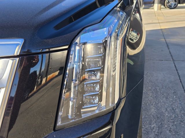Used 2020 Cadillac Escalade ESV Platinum image 43