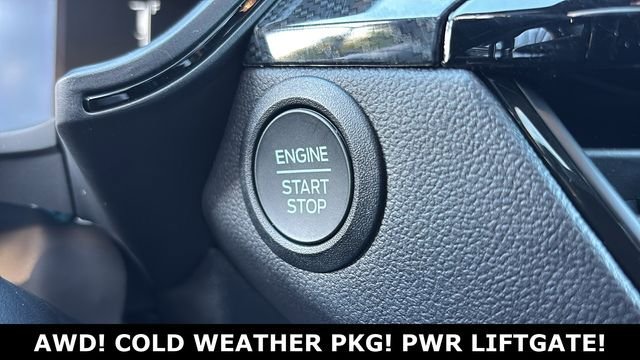 New 2026 Ford Escape ST-Line w/ Cold Weather Package AWD/4WD image 12