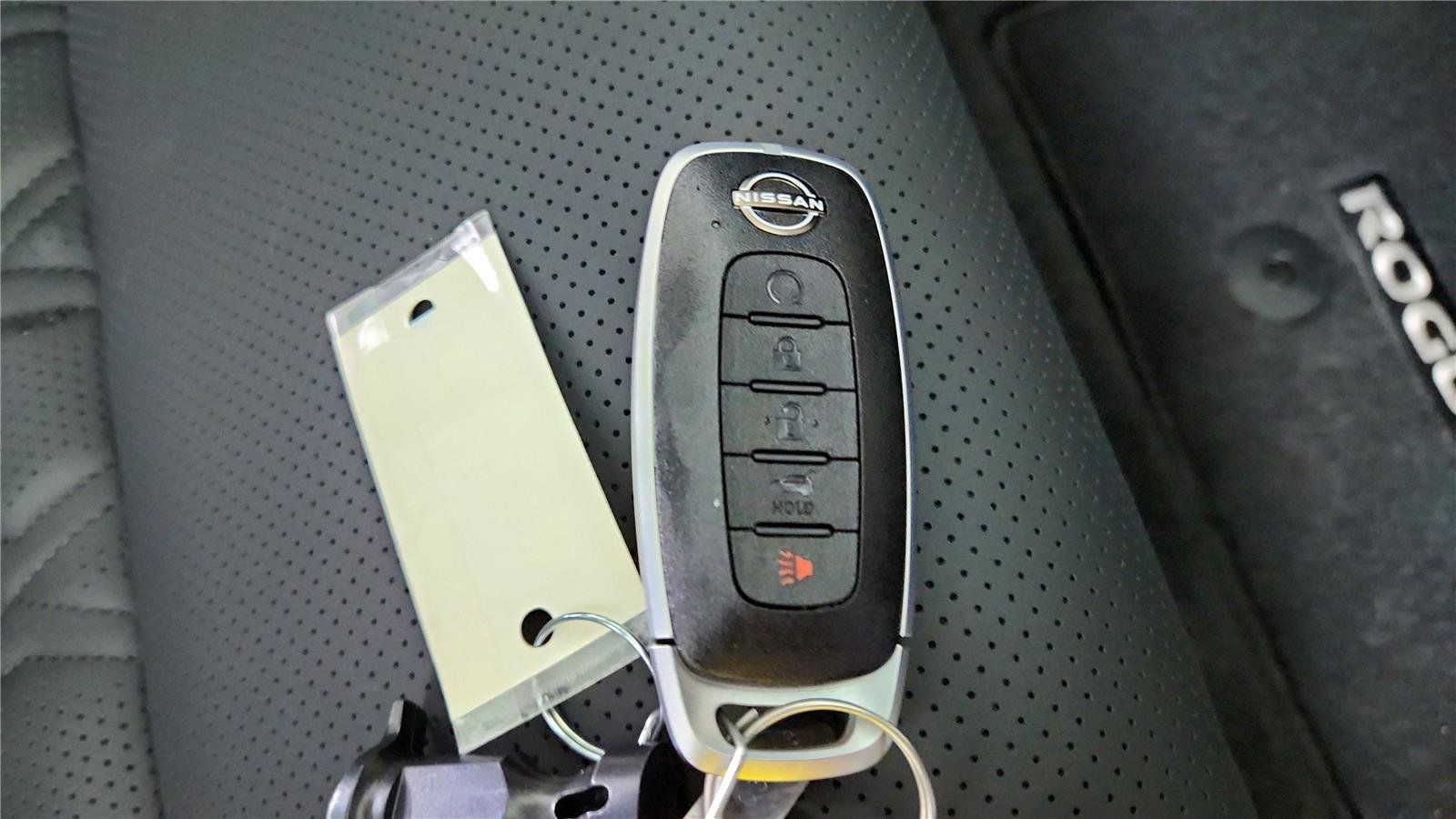 New 2026 Nissan Rogue Platinum w/ Platinum Premium Package image 39