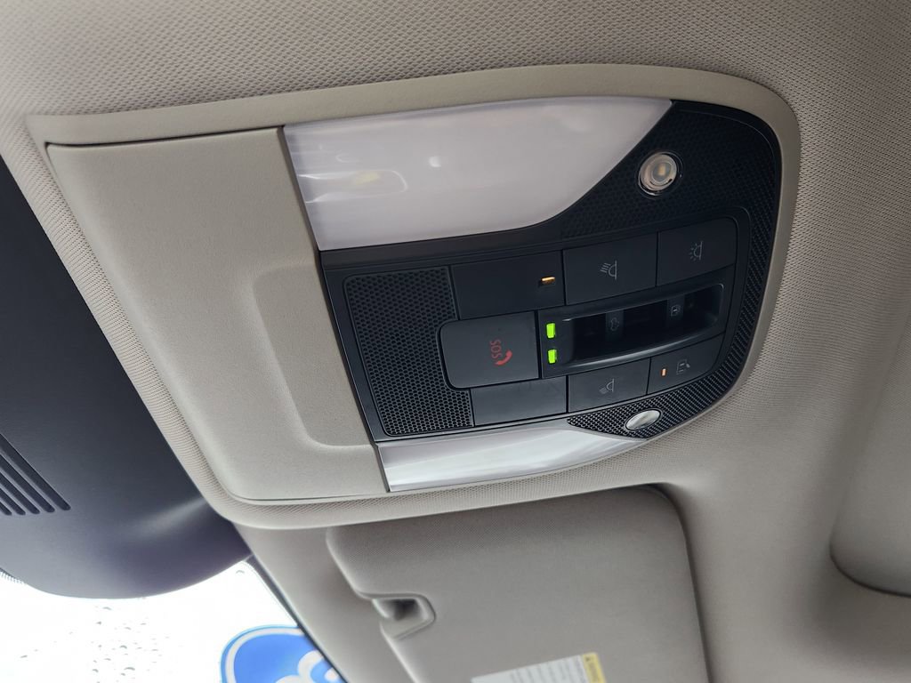 Used 2023 INFINITI QX60 Sensory w/ Vision Package image 32