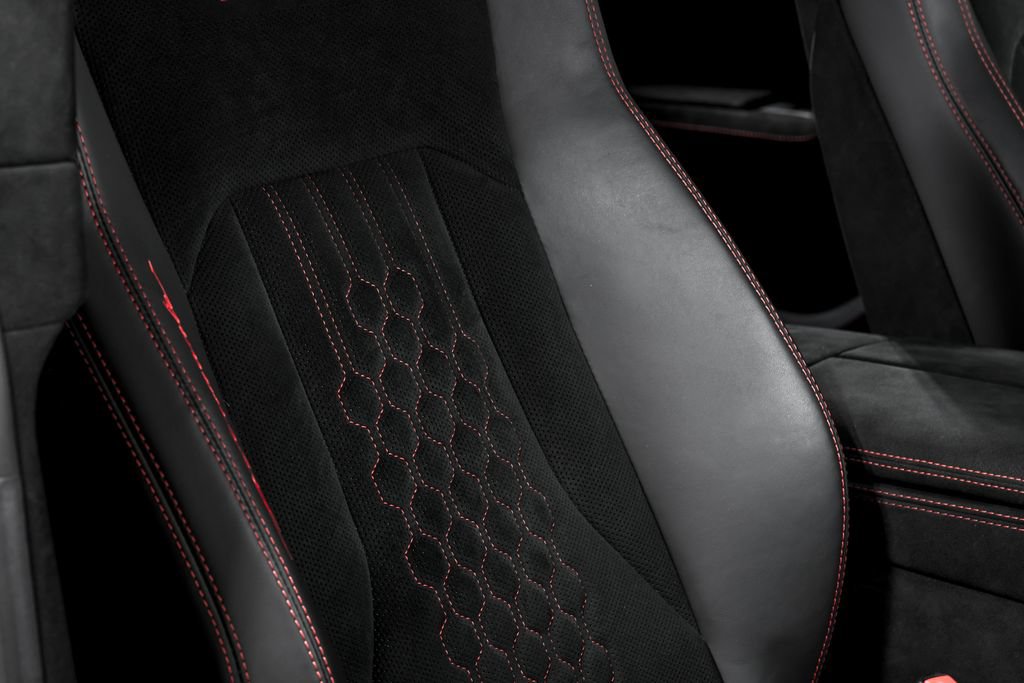 Used 2023 Lamborghini Urus Performante AWD/4WD image 43