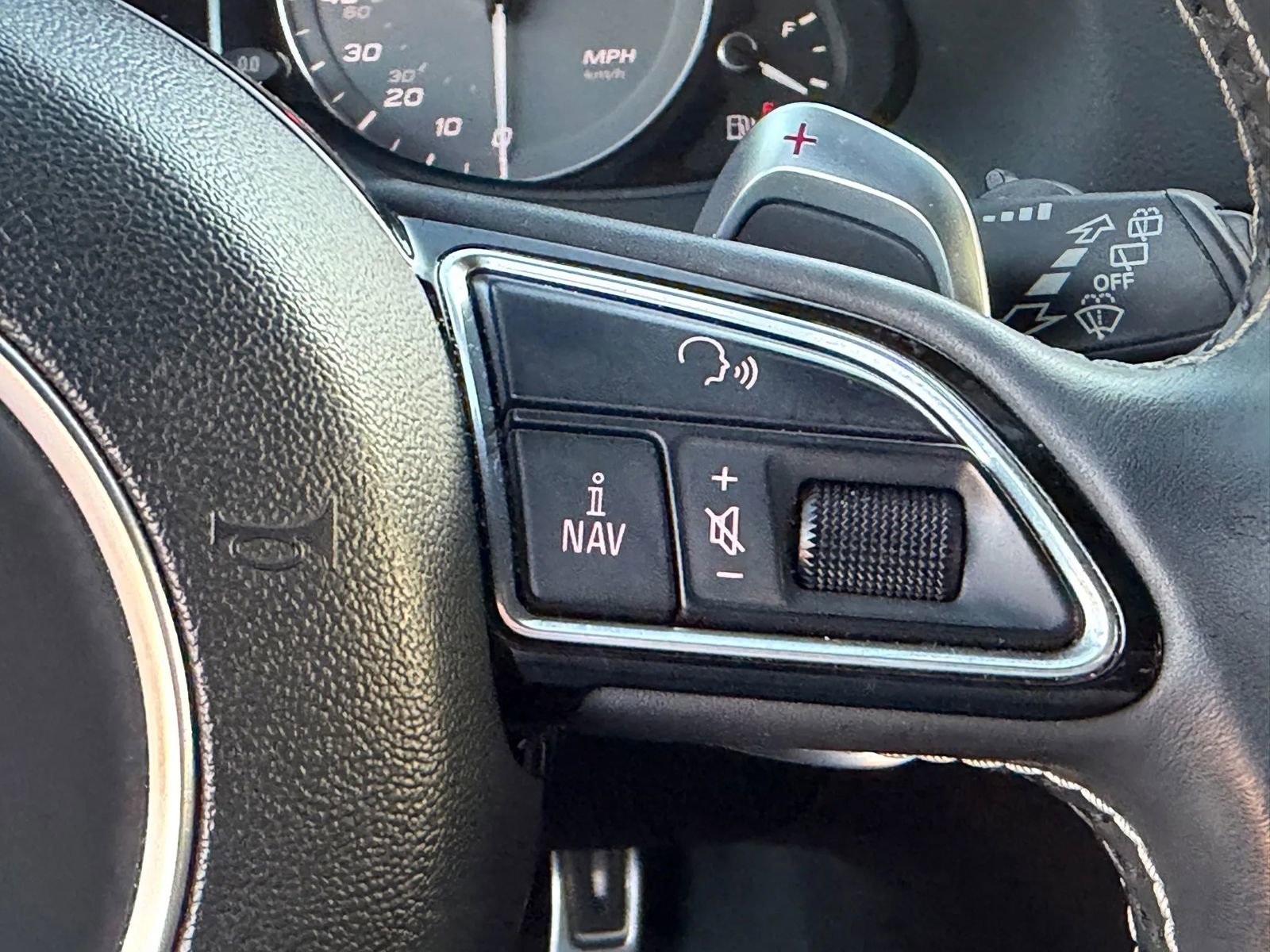 Used 2015 Audi SQ5 Premium Plus AWD/4WD image 45