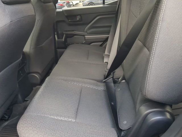 New 2026 Toyota 4Runner SR5 AWD/4WD image 14