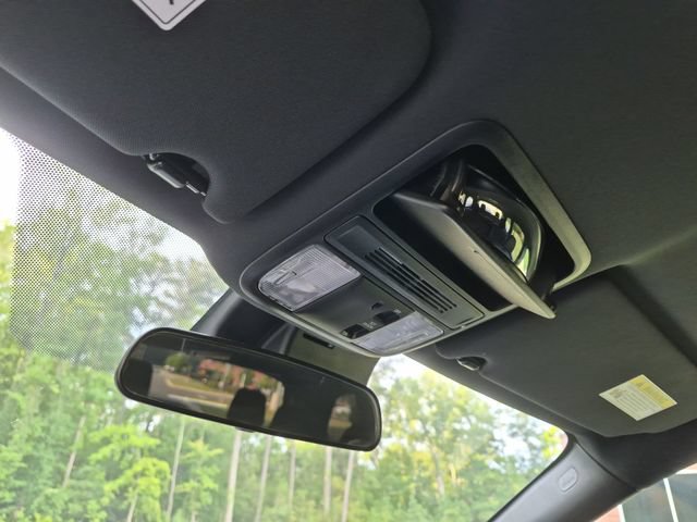 Used 2022 Honda Pilot Sport image 34