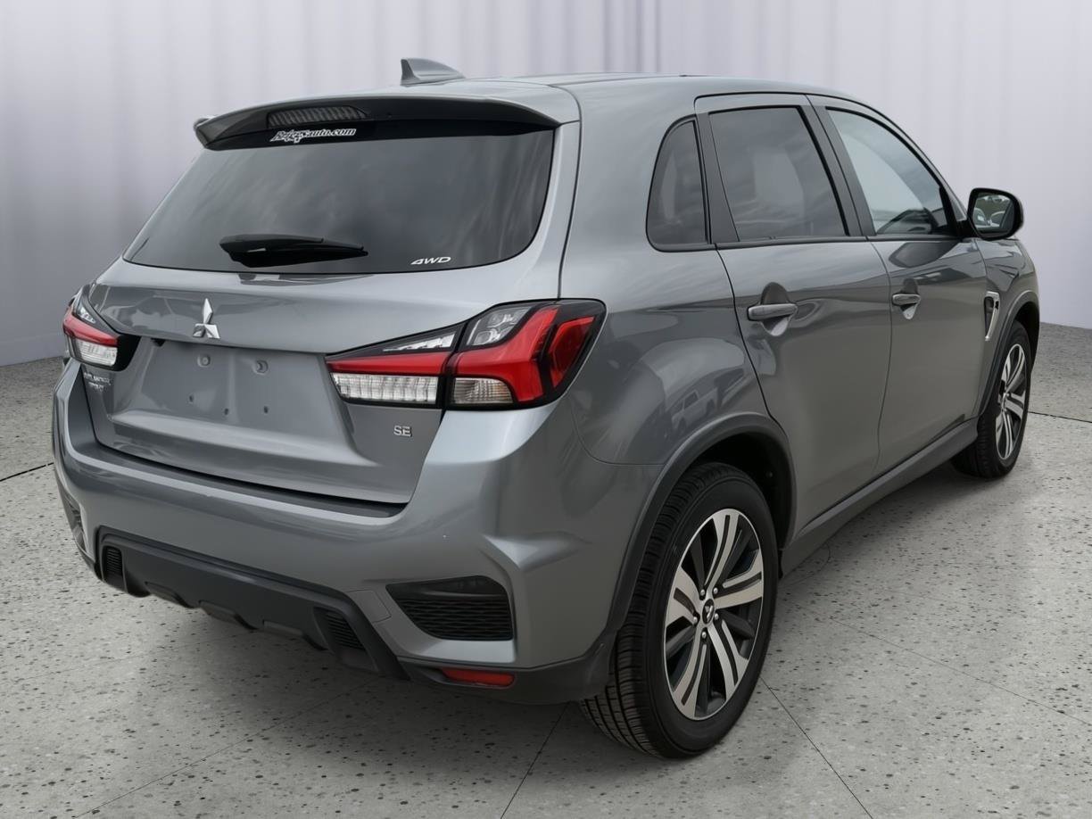 Used 2024 Mitsubishi Outlander Sport AWD image 5