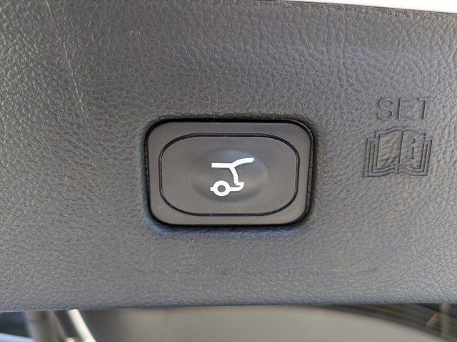 Certified 2022 Ford Edge SEL w/ Convenience Package image 19