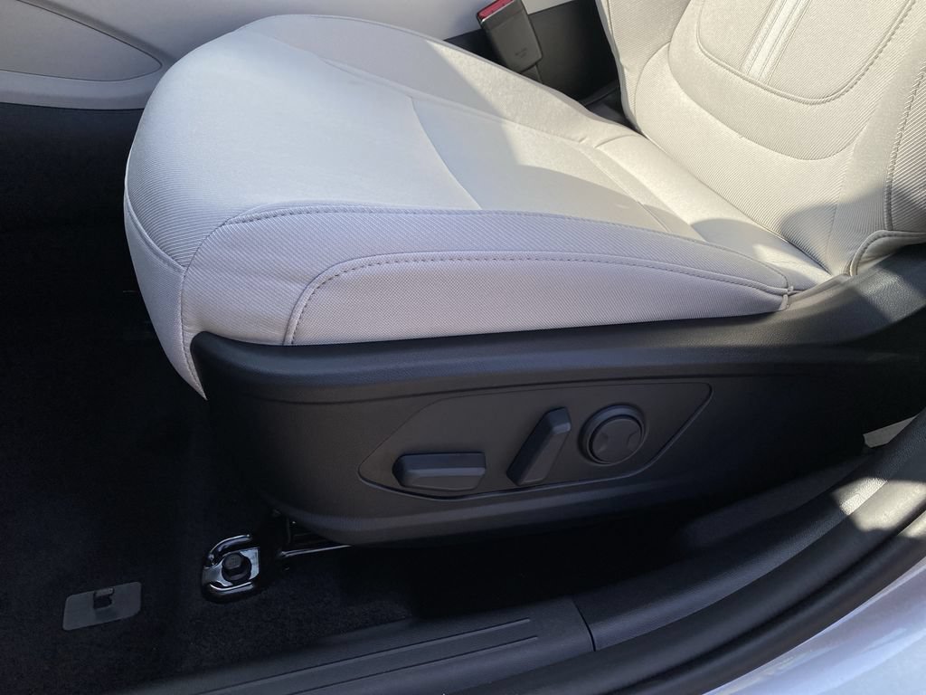 New 2026 Hyundai Tucson SEL Plus FWD image 12
