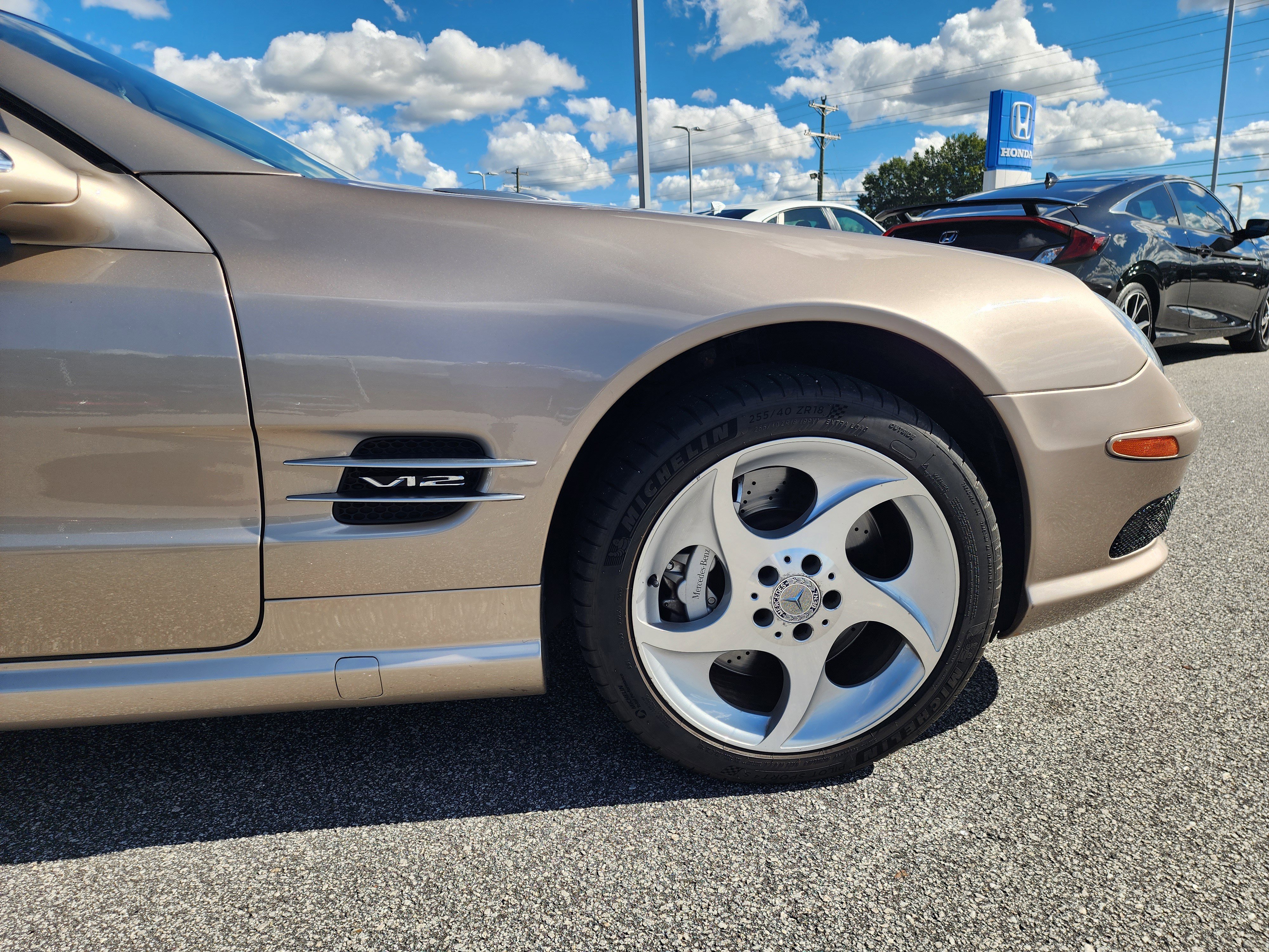 Used 2004 Mercedes-Benz SL 600 image 40
