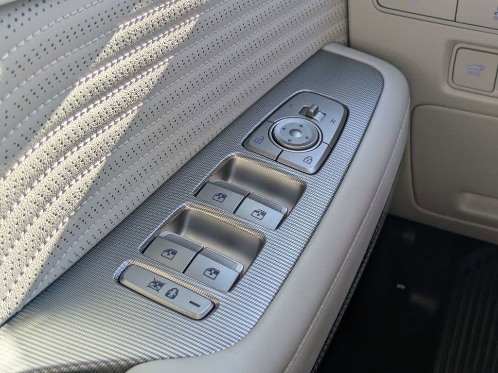 Used 2024 Hyundai Palisade Calligraphy FWD image 24