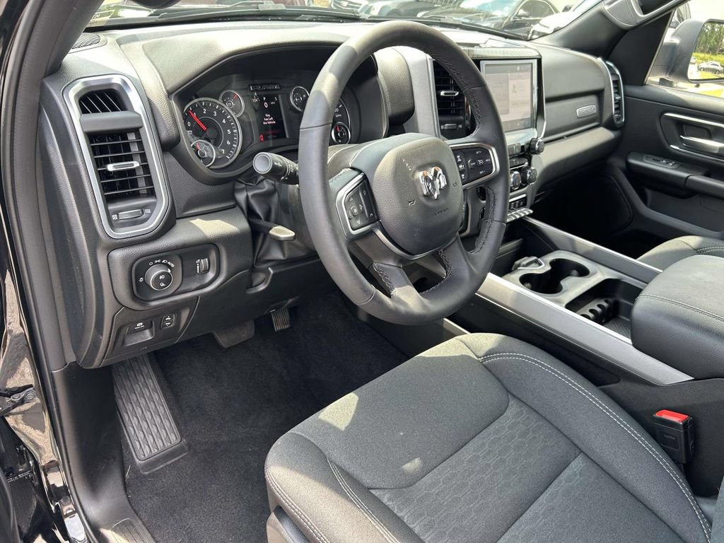 Used 2025 RAM 1500 Big Horn RWD image 16