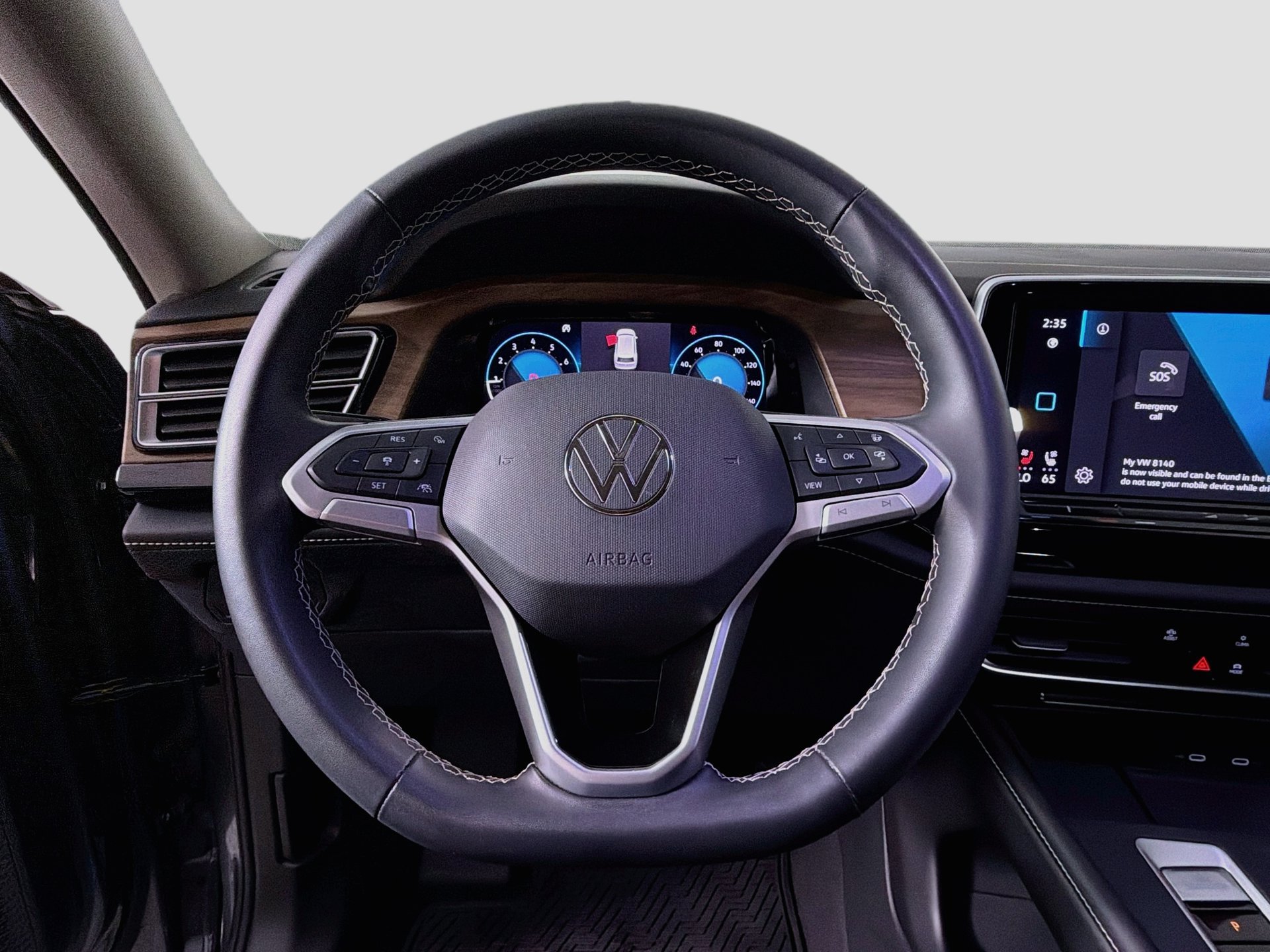 Certified 2024 Volkswagen Atlas SE FWD image 11