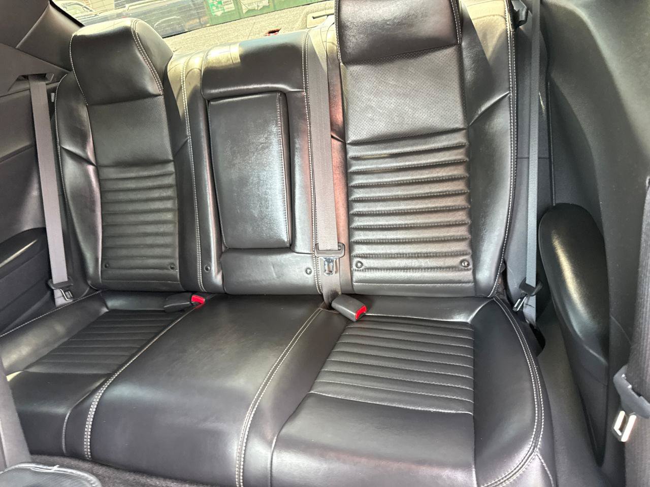 Used 2012 Dodge Challenger SXT Plus RWD image 19
