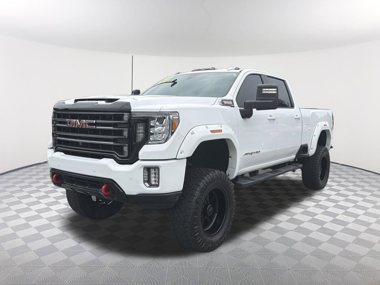 Used 2020 GMC Sierra 2500 AT4 w/ AT4 Premium Package AWD/4WD image 3