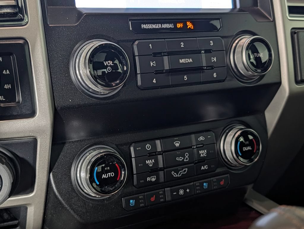 Used 2020 Ford F150 King Ranch w/ Equipment Group 601A Luxury AWD/4WD image 30