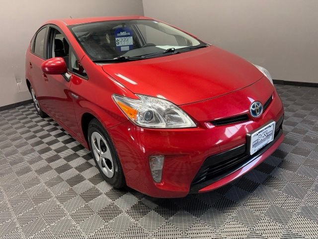 Used 2015 Toyota Prius Two FWD image 2