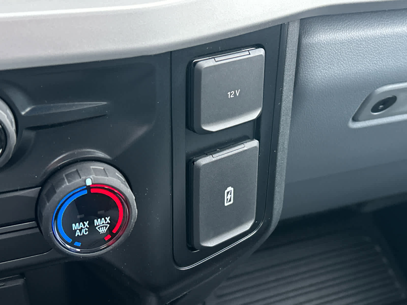 New 2026 Ford F250 XL image 45