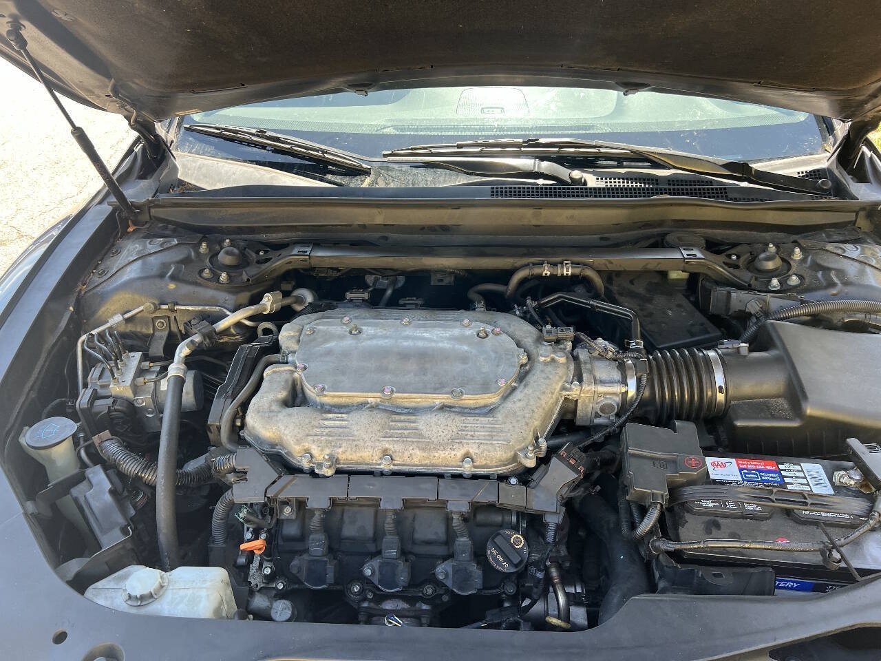 Used 2015 Acura RLX w/ Technology Package FWD image 14
