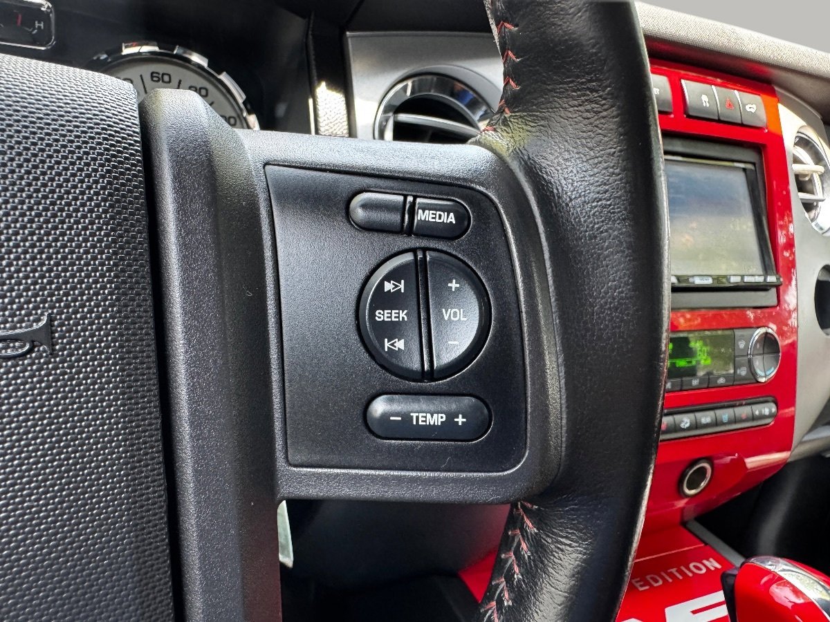 Used 2008 Ford Expedition Limited image 28
