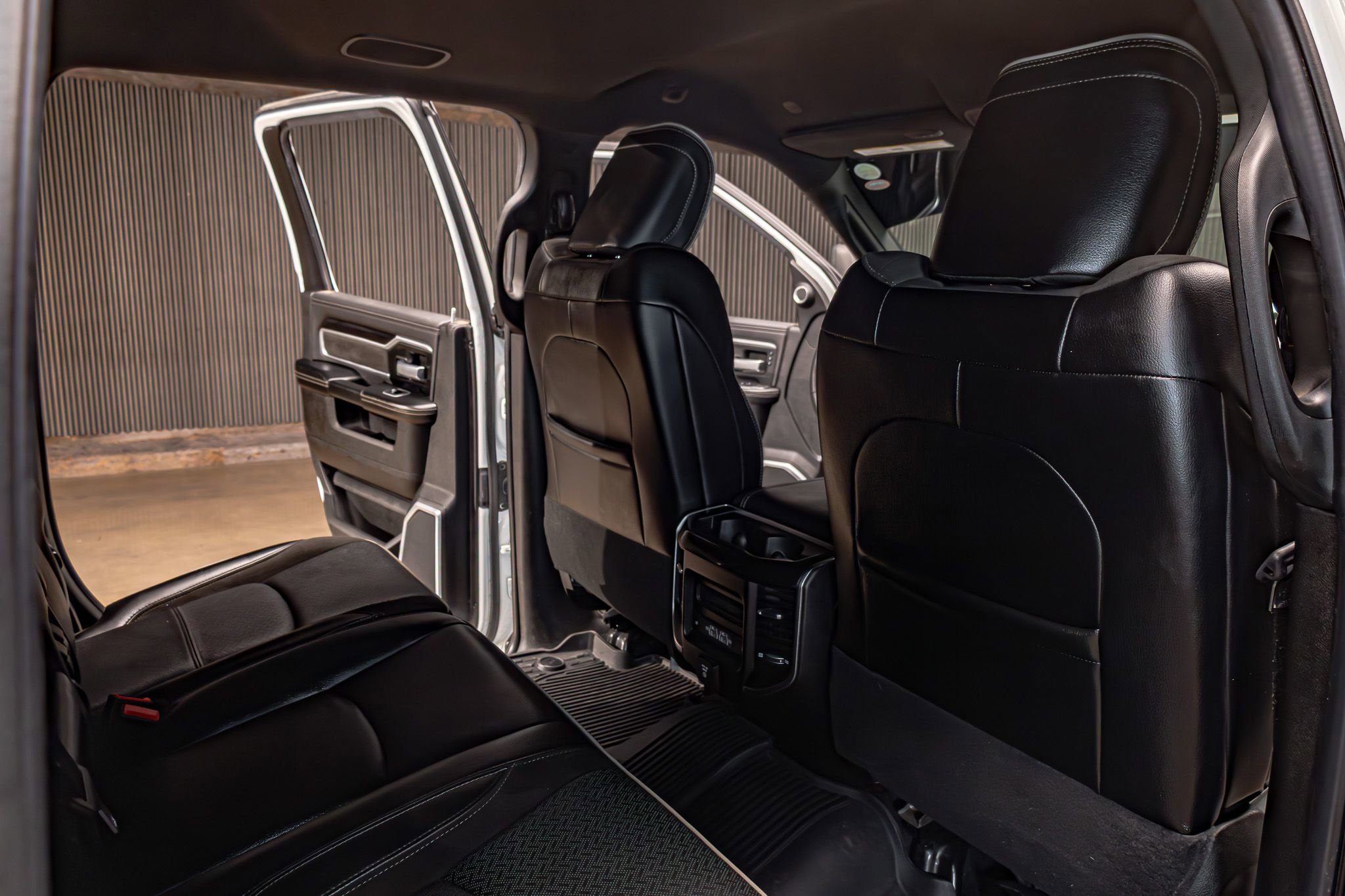 Used 2023 RAM 2500 Laramie image 27