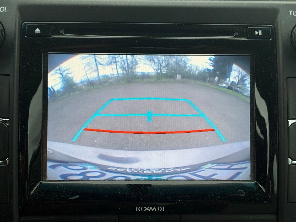 Used 2016 Toyota Camry XLE image 11